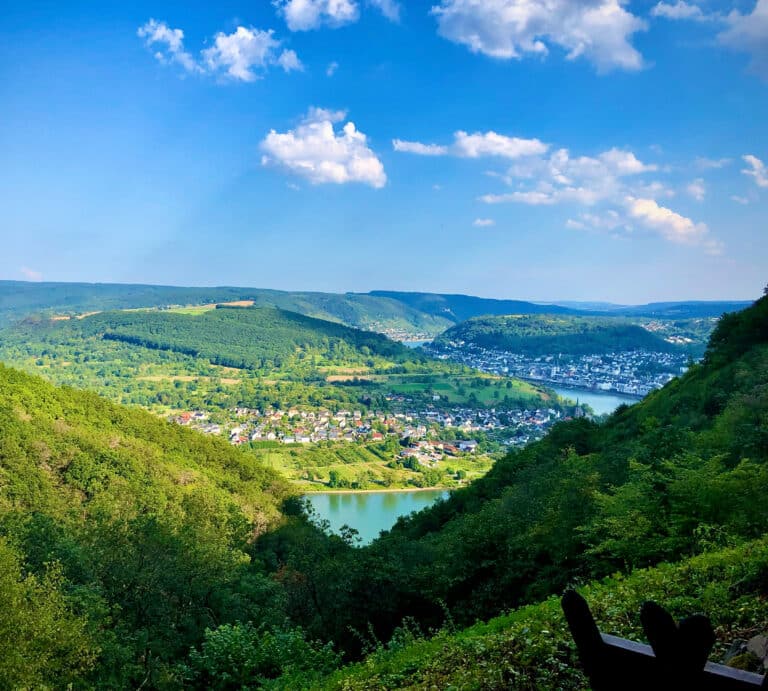 Vierseenblick oberhalb von Boppard mit Blick ins Rheintal, Heimat der Rheinwerkstatt Boppard